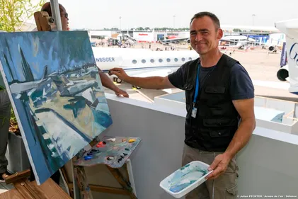 Nyoiseau. Le Commandant Florent Maussion est peintre officiel des...